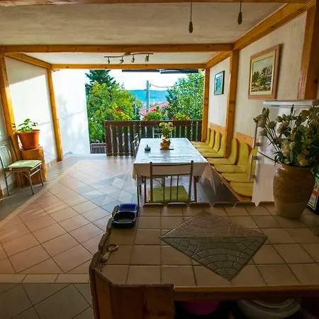 Manda & Marko Juric 3* Seline