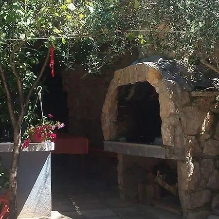 Manda & Marko Juric 3*