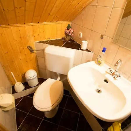 Manda & Marko Juric Guest house