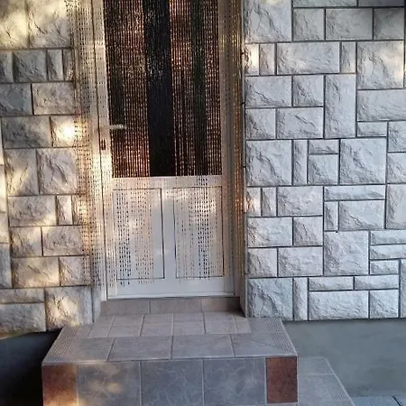 Manda & Marko Juric Seline