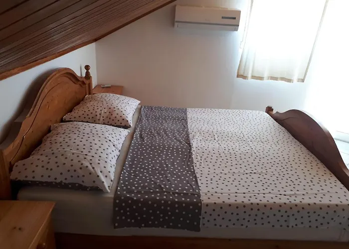 Manda & Marko Juric Селине