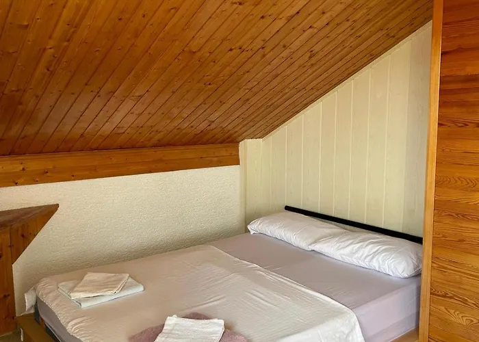 Manda & Marko Juric Гостевой дом